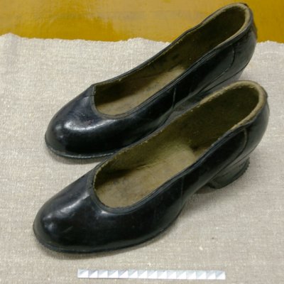 Галоши "Резинотрест". 1920-е гг.